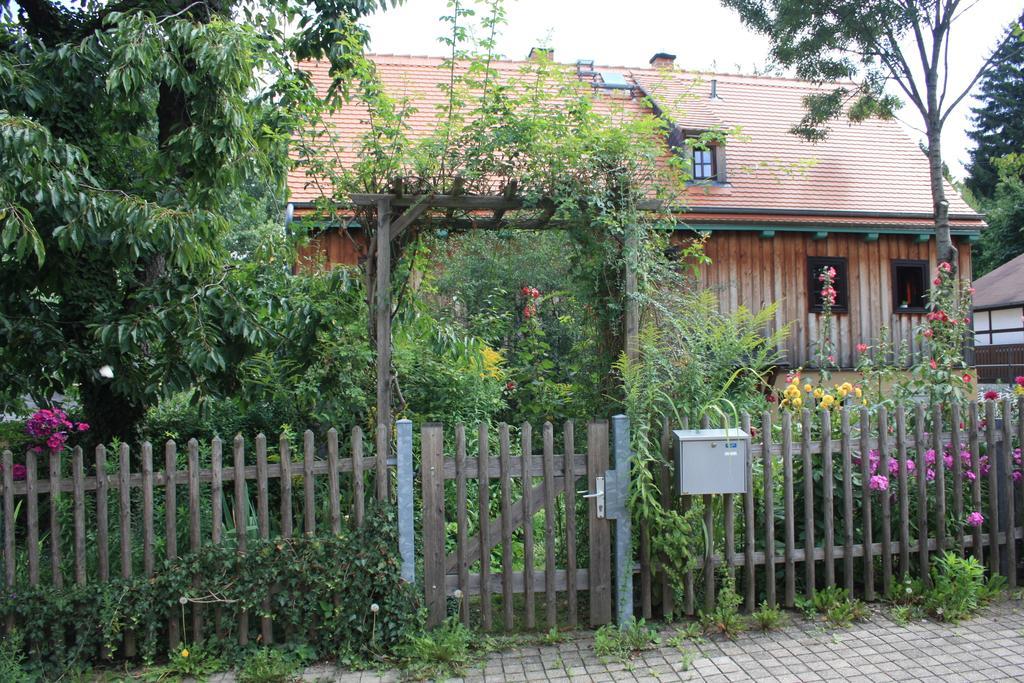 Romantik Landhaus Dresden Exteriör bild